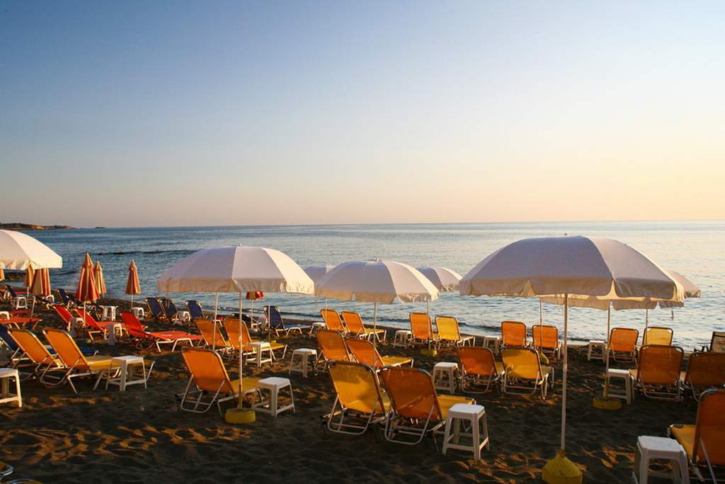 Evelyn Beach Hotel Херсониссос Экстерьер фото